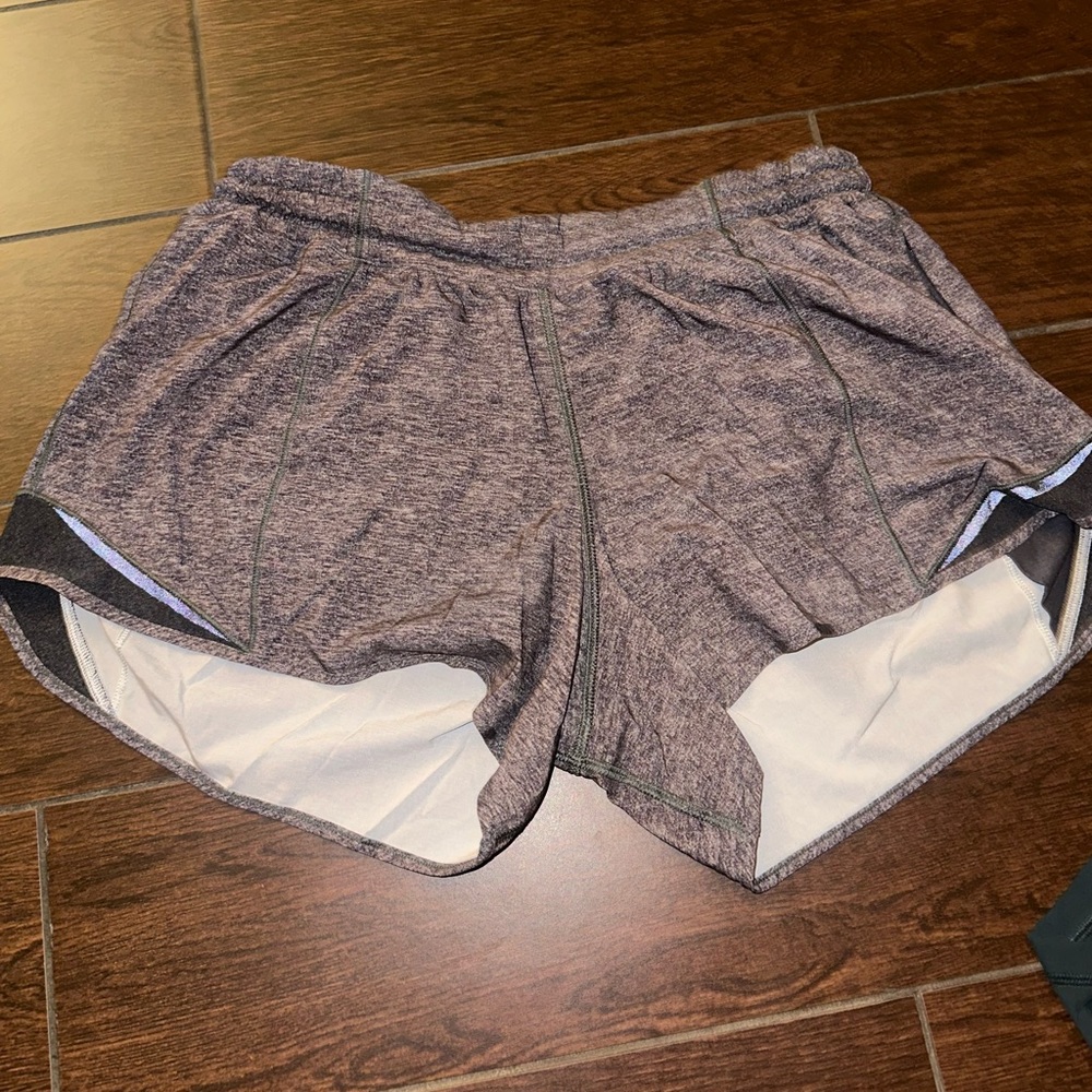 Lululemon Hotty Hot Short